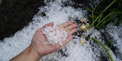 Ostrzeżenia przed burzami z gradem!