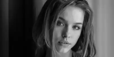 Czym myć strefy intymne? W jaki produkt powinnaś się zaopatrzyć