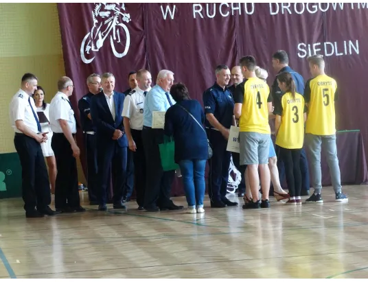 Drużyna z Gimnazjum w Obrytem porywalizuje na szczeblu wojewódzkim w Ogólnopolskim Turnieju Bezpieczeństwa w Ruchu Drogowym