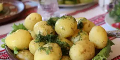 Potrawy dzieciństwa rodem z PRL'u.  Czy je pamiętasz?