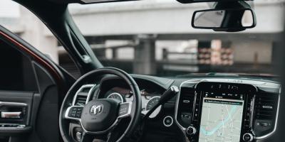 Przyciemnianie szyb w aucie - co trzeba o nim wiedzieć?