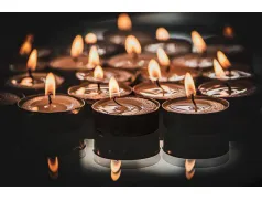 Domowa świeczka o zapachu kawy