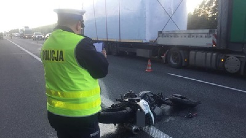 Młody motocyklista poniósł śmierć na miejscu!