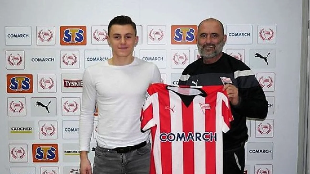 Wychowanek Nadnarwianki Pułtusk w Cracovii Kraków