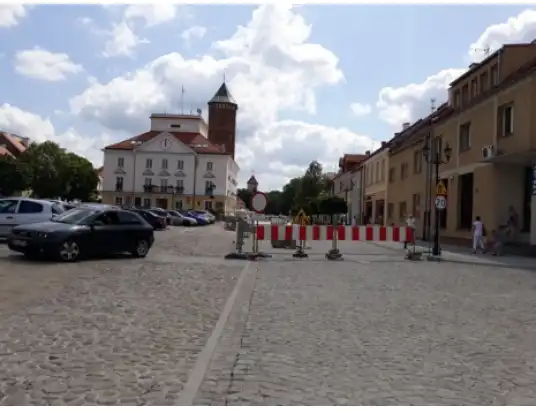 Pułtuski Rynek pięknieje