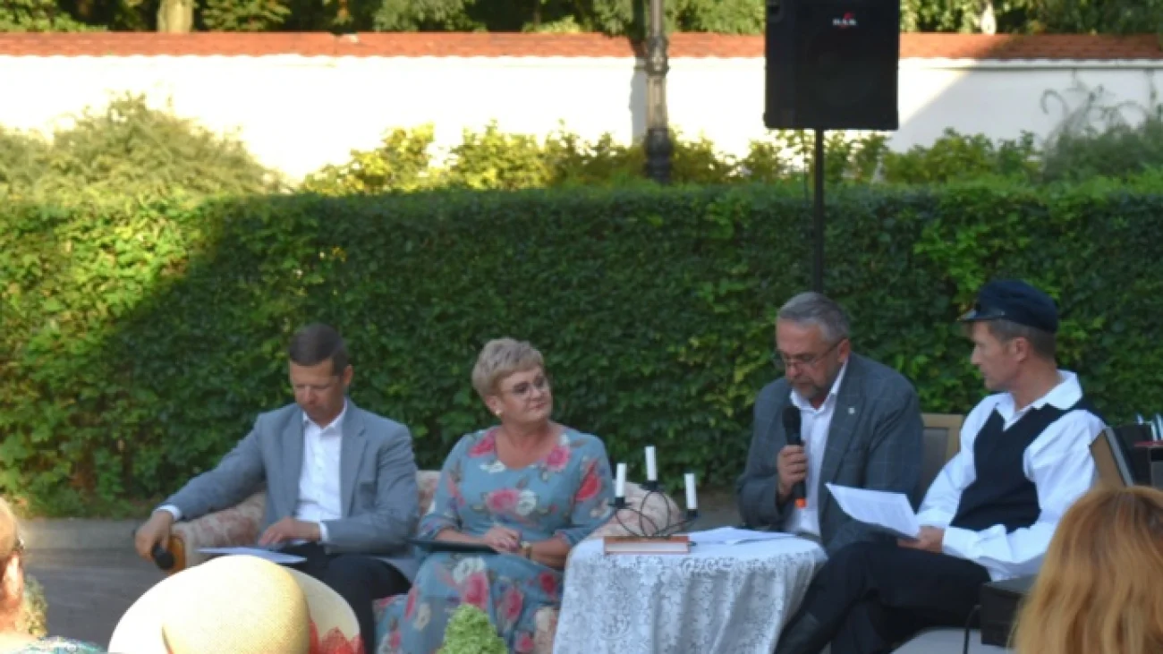 Pułtusk. Narodowe Czytanie 2023 - Nad Niemnem za nami! [Galeria]