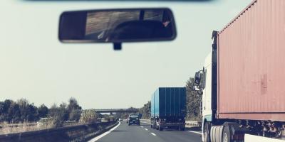 Policja prowadzi akcję TIR