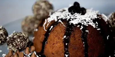 Piernik pomidorowy z powidłami