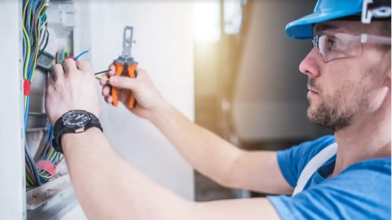 MISTRZA ROBÓT ELEKTRYCZNYCH