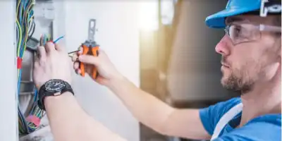 MISTRZA ROBÓT ELEKTRYCZNYCH