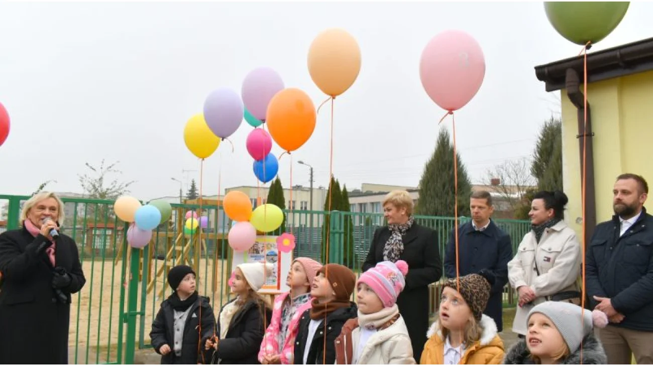 Otwarcie Placu Zabaw przy Publicznej Szkole Podstawowej Nr 3