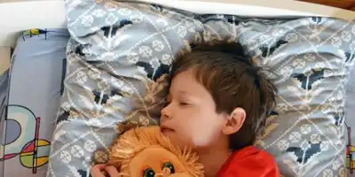 Jak oduczyć dziecko spania z rodzicami?