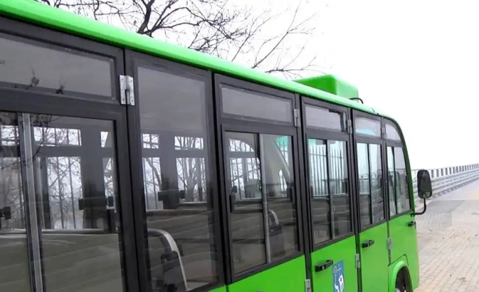 1 listopada 2019 - komunikacja miejska w Pułtusku i w Gminie Pułtusk. Linie autobusowe do cmentarzy