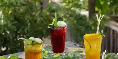 Idealna mrożona herbata nie istnieje? Sprawdź nasze przepisy!