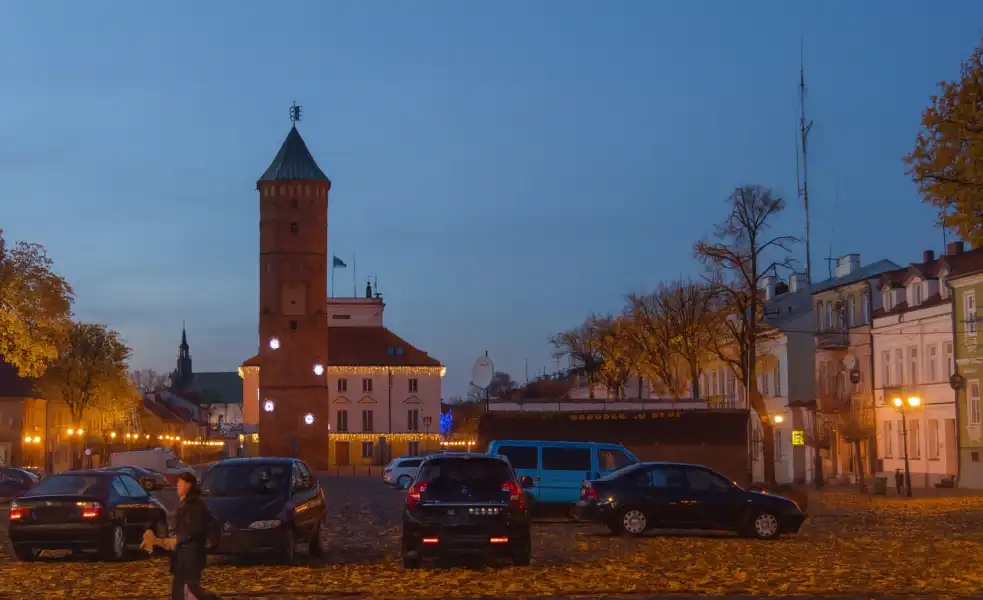 Pułtuski rynek jesienią