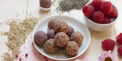 Cukinia i orzechy w roli słodkich niespodzianek. Twórz zdrowe przekąski dla siebie i rodziny