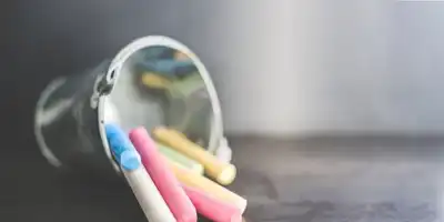 Masz problem z wilgocią w pomieszczeniu? Użyj kredy.