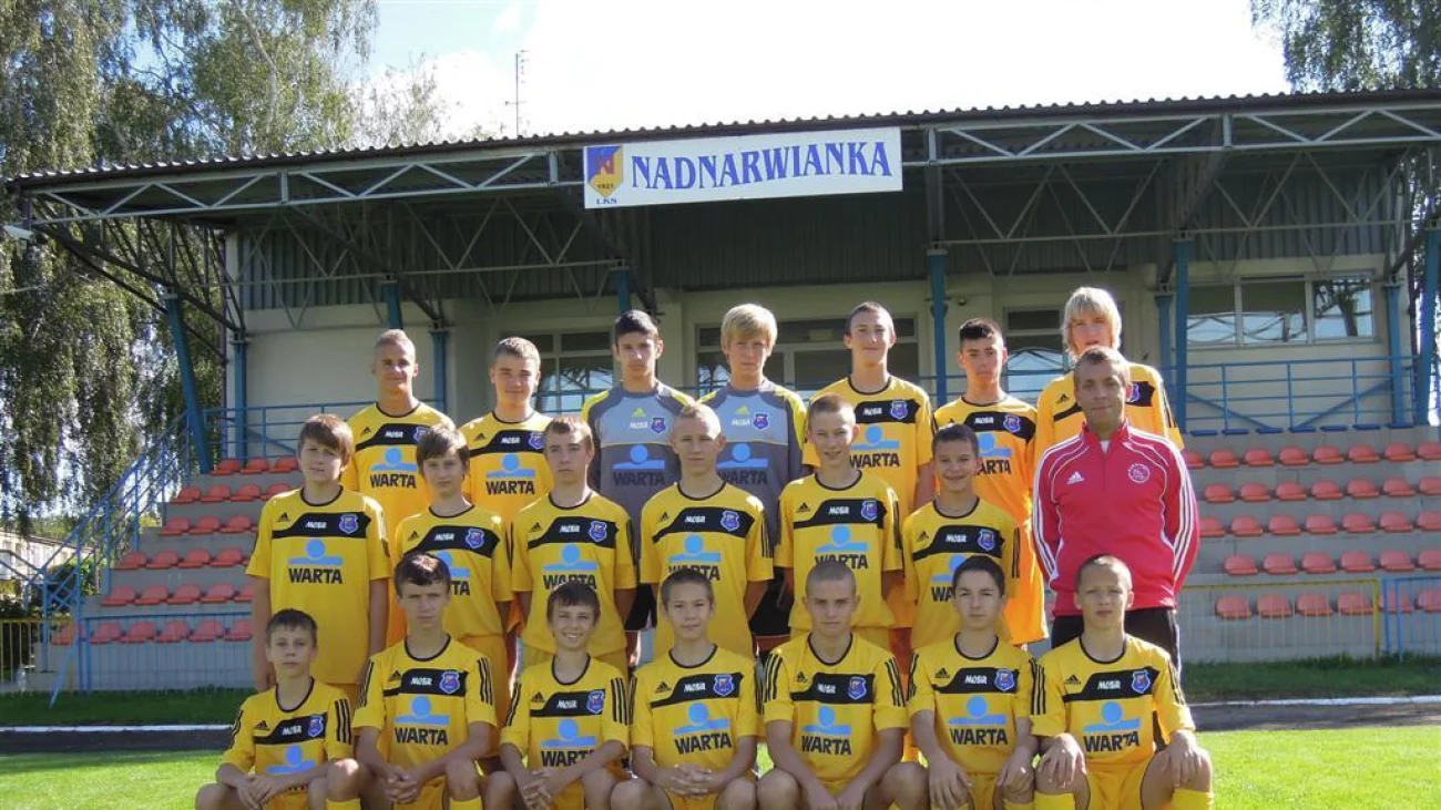 Najlepsza drużyna Okręgu Ciechanowsko-Ostrołęckiego - Nadnarwianka