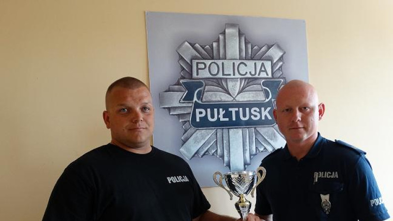 Pułtuscy policjanci zajęli drugie miejsce w zawodach strzeleckich