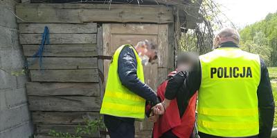 Wziął nóż kuchenny i zadał cios współlokatorowi. Policja zatrzymała sprawcę zabójstwa w Pokrzywnicy.