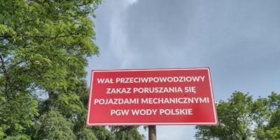 Nie niszcz wałów przeciwpowodziowych rzeki Narew!!!