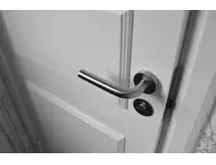 Jak dobrać kolor drzwi wewnętrznych do pomieszczeń?