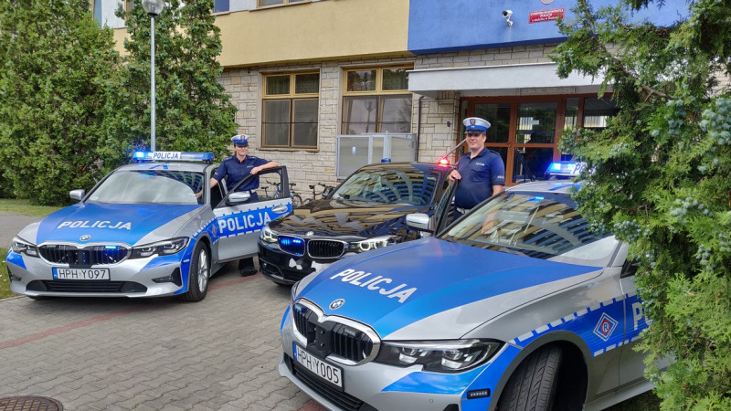 Mazowiecka Policja otrzmała nowe radiowozy BMW