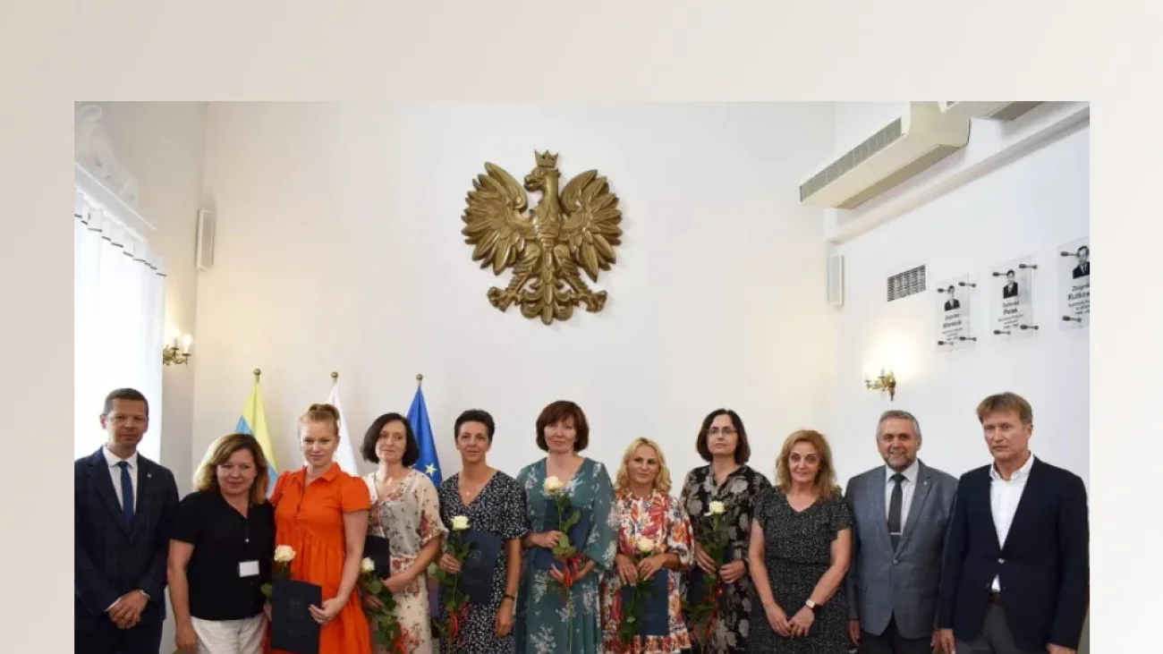 Wręczenie nominacji dyrektorskich i aktów nadania awansu zawodowego nauczycielom mianowanym w Gminie Pułtusk
