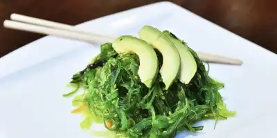 Czy algi morskie są zdrowe? Właściwości i zastosowanie.