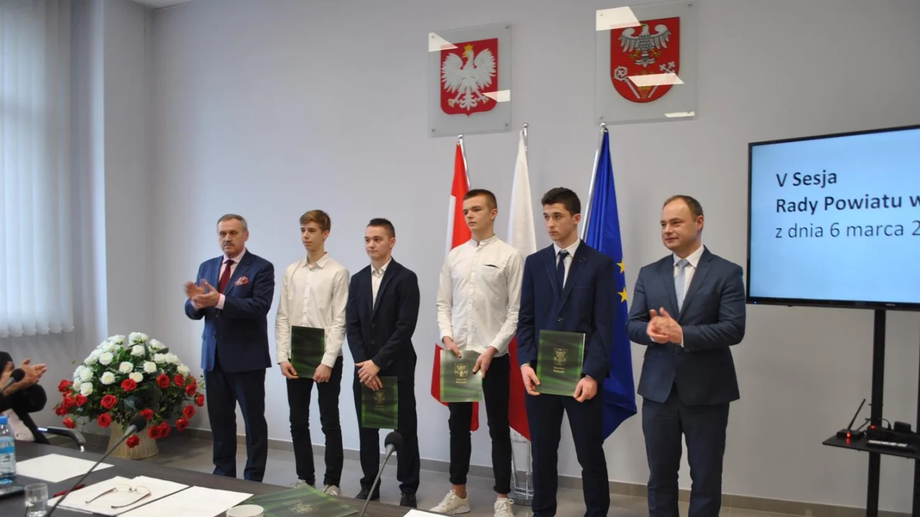 Stypendia Starosty Pułtuskiego dla uczniów pułtuskich szkół wręczone!