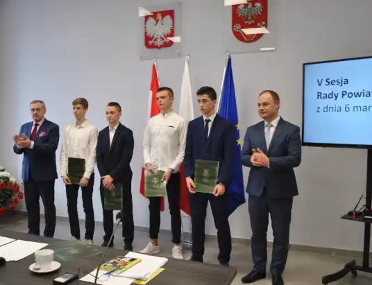 Stypendia Starosty Pułtuskiego dla uczniów pułtuskich szkół wręczone!